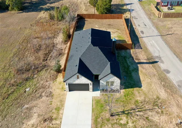 Homes for sale in Gun Barrel City, TX | 243 Port Dr, Gun Barrel City, TX 75156 | MLS# 21128631