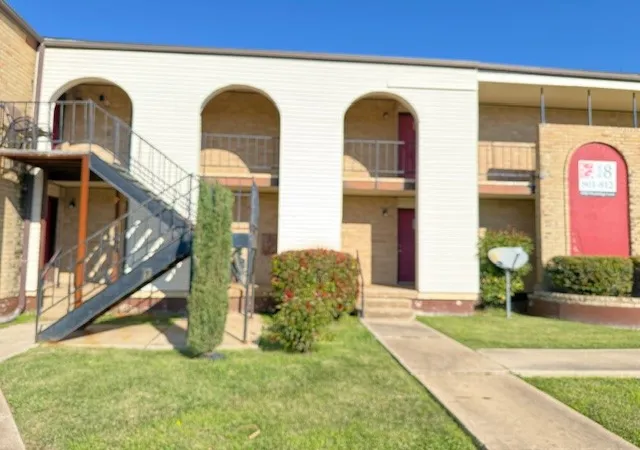 Photo 1 of Condo for sale at 6000 Westridge Ln #802, Fort Worth, TX 76116 | MLS# 21128667 | Listing updated on 2026-07-13