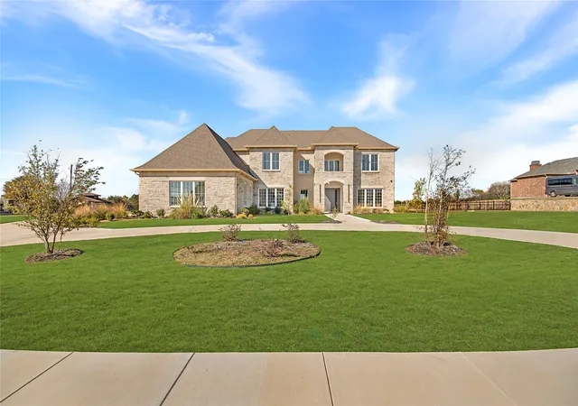 Photo 2 of Mansion for sale at 100 Old Vineyard Ln, Rockwall, TX 75032 | MLS# 21128995 | Listing updated on 2026-07-17