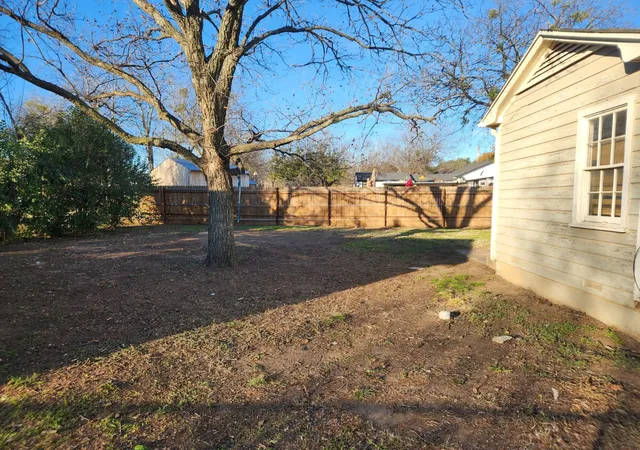 Homes for sale in Jacksboro, TX | 523 Richardson St, Jacksboro, TX 76458 | MLS# 21129082