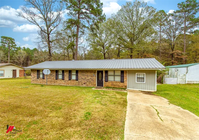 Photo 2 of Sale Pending at 198 Seven Pines Rd, Benton, LA 71006 | MLS# 21129166 | Listing updated on 2026-07-20