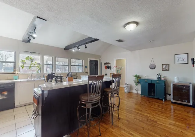 Homes for sale in Waxahachie, TX | 1413 Ferris Ave, Waxahachie, TX 75165 | MLS# 21129542