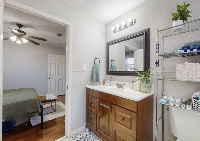 Photo 4 of Single family home for sale at 1413 Ferris Ave, Waxahachie, TX 75165 | MLS# 21129542 | Listing updated on 2026-09-23