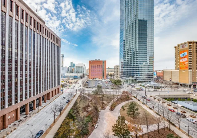 Homes for sale in Dallas, TX | 1200 Main St #703, Dallas, TX 75202 | MLS# 21128399