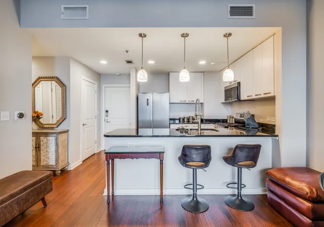 Homes for sale in Dallas, TX | 1200 Main St #703, Dallas, TX 75202 | MLS# 21128399
