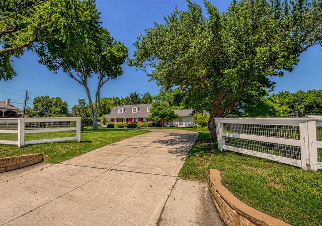 Photo 1 of Single family home for sale at 9310 Merritt Rd Rd, Rowlett, TX 75089 | MLS# 21127329 | Listing updated on 2026-08-31