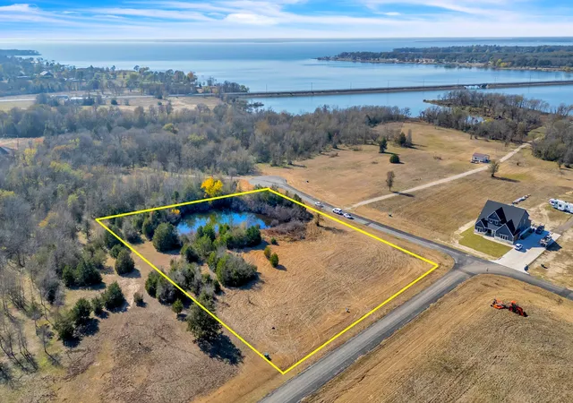 Homes for sale in East Tawakoni, TX | 723 Vintage Shores Dr, East Tawakoni, TX 75472 | MLS# 21130392