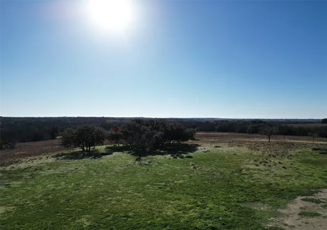 Photo 2 of Manufactured home for sale at 5687 County Road 371, Dublin, TX 76446 | MLS# 21130601 | Listing updated on 2026-10-01