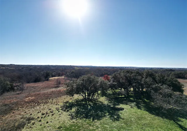 Photo 3 of Manufactured home for sale at 5687 County Road 371, Dublin, TX 76446 | MLS# 21130601 | Listing updated on 2026-10-01