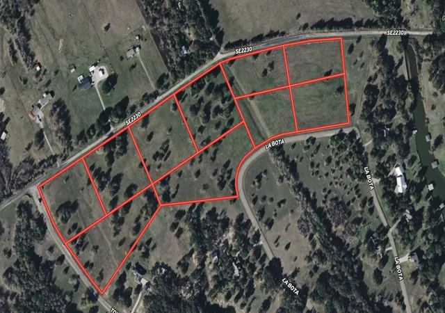 Photo 2 of Land for sale at 61573 La Bota, Corsicana, TX 75109 | MLS# 21129690 | Listing updated on 2026-07-16