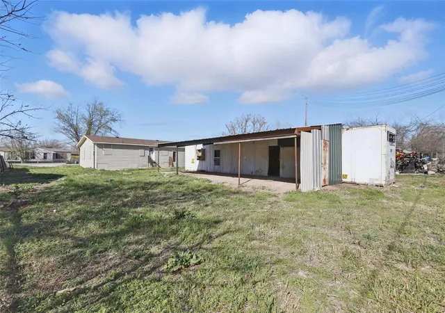 Homes for sale in Cresson, TX | 8963 Adams Cir, Cresson, TX 76035 | MLS# 21125763