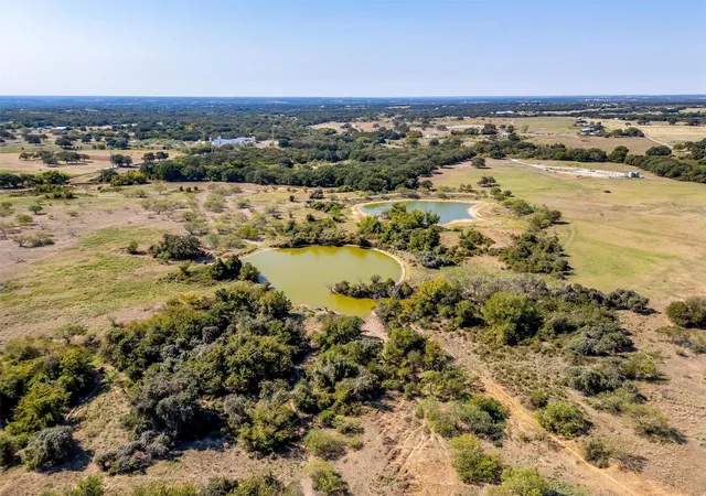 Photo 1 of House for sale at 3500 S Murvil St, Decatur, TX 76234 | MLS# 21130984 | Listing updated on 2026-08-27