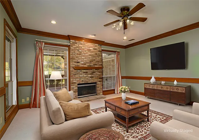 4th image of 1341 Whitehall Dr, Bossier City, LA 71112 | MLS# 21129032