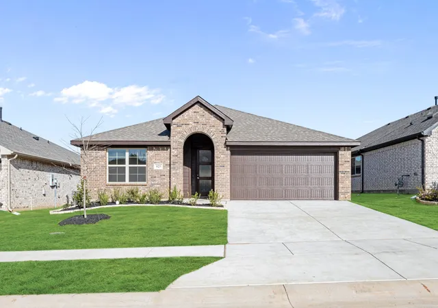 Homes for sale in Alvarado, TX | 925 Kingbird Ln, Alvarado, TX 76009 | MLS# 21125781