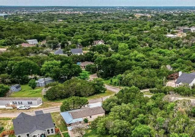 Homes for sale in Granbury, TX | 1416 Ridgeview Cir, Granbury, TX 76048 | MLS# 21132127