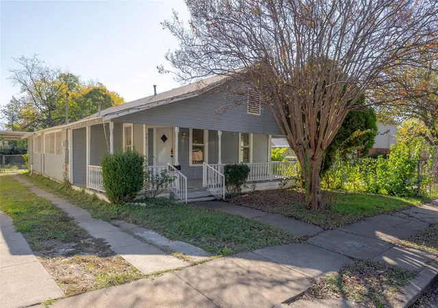 Photo 1 of Single family home for sale at 5611 Alton Ave, Dallas, TX 75214 | MLS# 21132169 | Listing updated on 2026-07-14