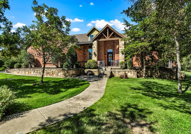 Photo 3 of Sale Pending at 1900 Oak View Ct, Aubrey, TX 76227 | MLS# 21132434 | Listing updated on 2026-08-03
