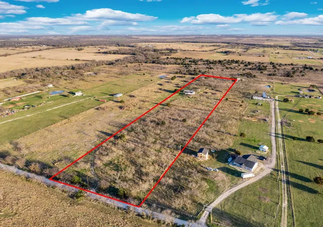 Photo 2 of Land for sale at 3175 County Road 1110, Corsicana, TX 75110 | MLS# 21132216 | Listing updated on 2026-08-19