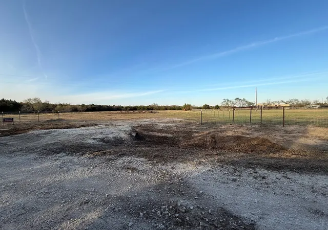 Photo 1 of Land for sale at Tbd Lcr 240, Mexia, TX 76667 | MLS# 21131831 | Listing updated on 2026-09-21
