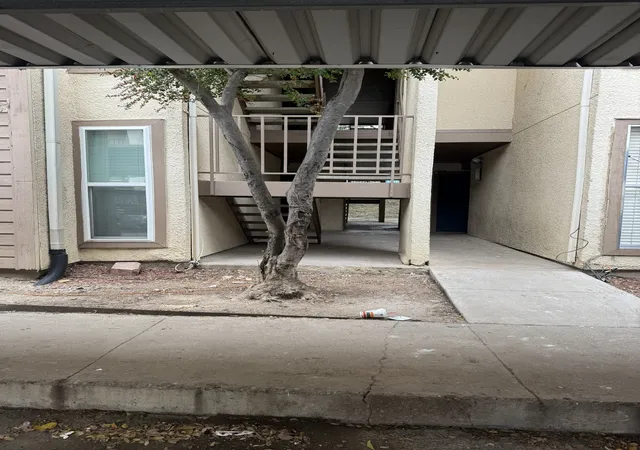 Photo 3 of Condo for sale at 6050 Melody Ln #108, Dallas, TX 75231 | MLS# 21133467 | Listing updated on 2026-09-25