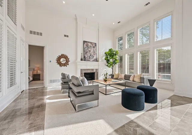 Photo 4 of Sale Pending at 5608 Brushy Creek Trl, Dallas, TX 75252 | MLS# 21128503 | Listing updated on 2026-01-10