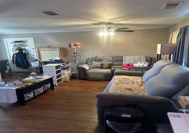 Photo 2 of Sale Pending at 1913 Hilltop Dr, Garland, TX 75042 | MLS# 21133946 | Listing updated on 2026-07-16