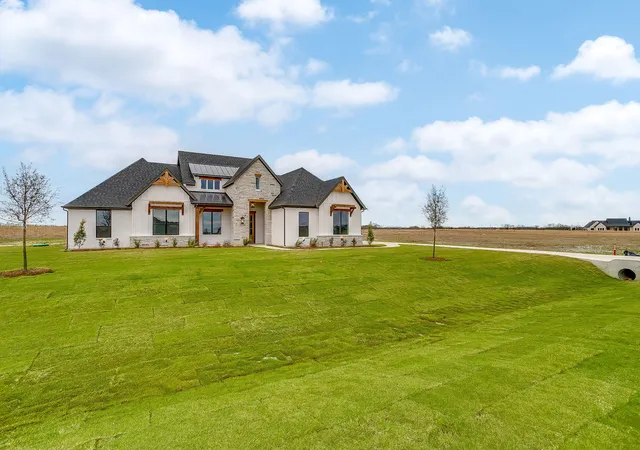 Photo 3 of Single family home for sale at 136 Lana Garden Way, Waxahachie, TX 75165 | MLS# 21134439 | Listing updated on 2026-08-17