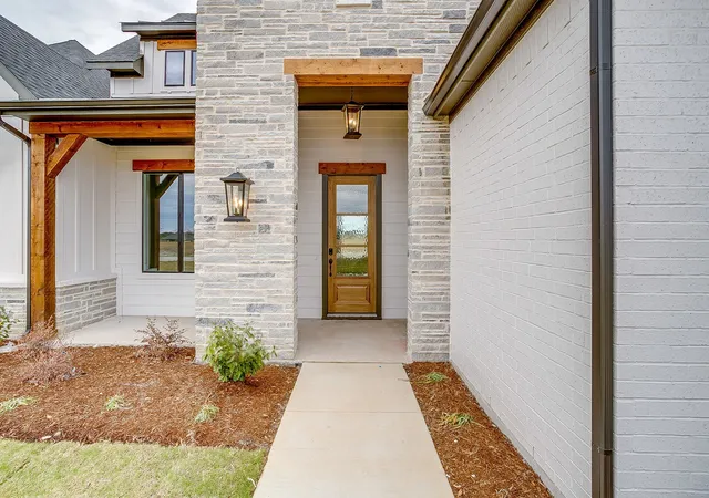 Photo 4 of Single family home for sale at 136 Lana Garden Way, Waxahachie, TX 75165 | MLS# 21134439 | Listing updated on 2026-08-17