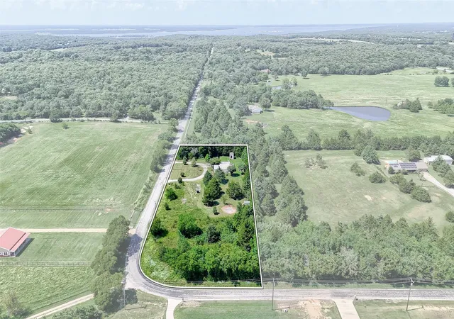 Homes for sale in Pottsboro, TX | 2447 Cemetery Rd, Pottsboro, TX 75076 | MLS# 21133872