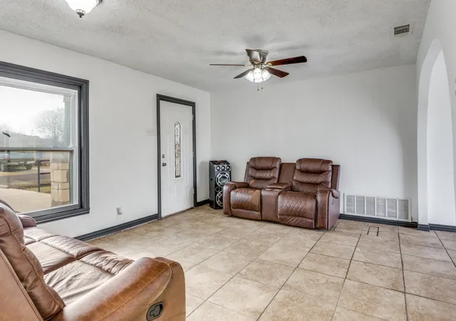 Photo 3 of Sale Pending at 817 Stella Mae Dr, Burleson, TX 76028 | MLS# 21133977 | Listing updated on 2026-07-20