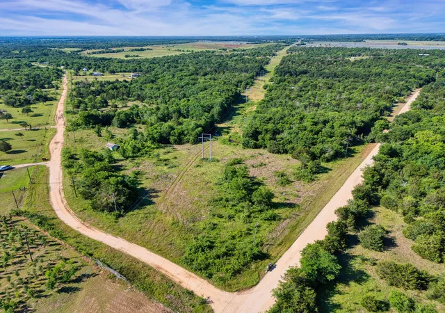 Photo 1 of Land for sale at Lcr 462 Lcr 462, Mexia, TX 76667 | MLS# 21134894 | Listing updated on 2026-09-03