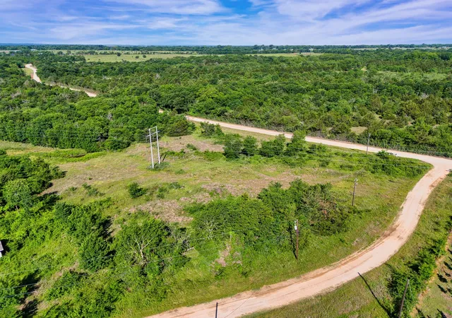 Photo 3 of Land for sale at Lcr 462 Lcr 462, Mexia, TX 76667 | MLS# 21134894 | Listing updated on 2026-09-03