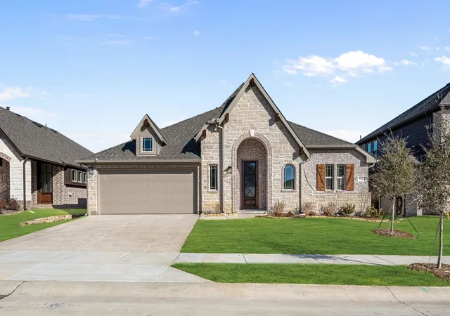 Photo 1 of Sale Pending at 5512 Montex Rd, Argyle, TX 76226 | MLS# 21131867 | Listing updated on 2026-07-27