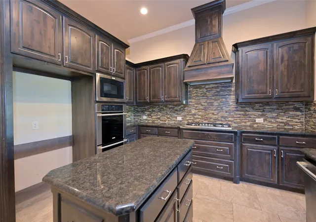 Photo 3 of Single family home for sale at 4095 Bridgecreek Dr, Rockwall, TX 75032 | MLS# 21135358 | Listing updated on 2026-07-23