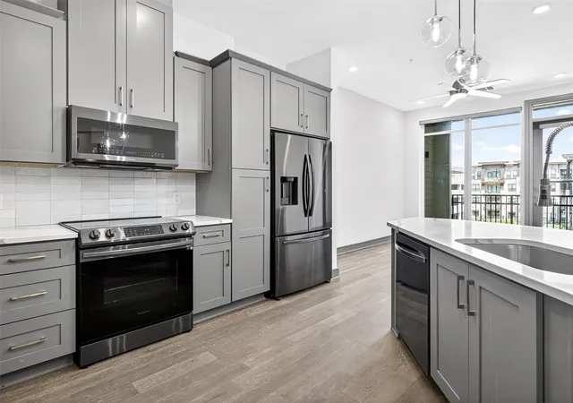 Photo 3 of Condo for sale at 2700 Old Denton Rd #3370, Carrollton, TX 75007 | MLS# 21135824 | Listing updated on 2026-09-23