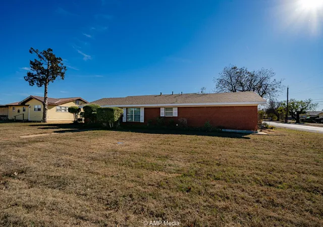 Homes for sale in Anson, TX | 1631 20th St, Anson, TX 79501 | MLS# 21134481