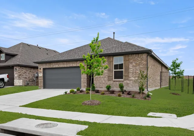 Homes for sale in Godley, TX | 657 Godley Br, Godley, TX 76044 | MLS# 21136270