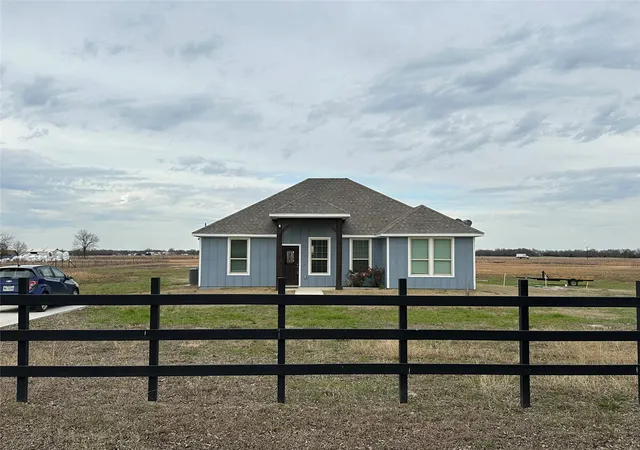 Photo 1 of Land for sale at 4760 County Road 4603, Commerce, TX 75428 | MLS# 21135517 | Listing updated on 2026-07-06