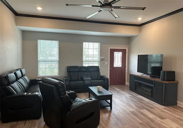 Photo 4 of House for sale at 4760 County Road 4603, Commerce, TX 75428 | MLS# 21135517 | Listing updated on 2026-07-06