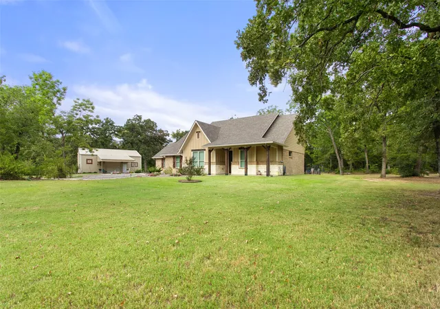 Homes for sale in Malakoff, TX | 10273 Private Road 5211, Malakoff, TX 75148 | MLS# 21136409