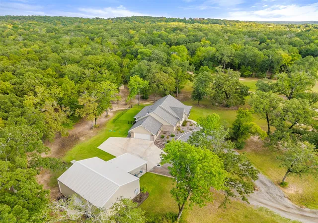Homes for sale in Malakoff, TX | 10273 Private Road 5211, Malakoff, TX 75148 | MLS# 21136409