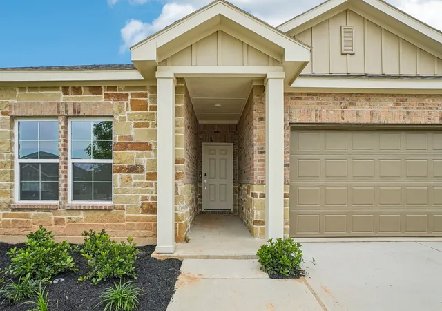 Photo 3 of Single family home for sale at 369 Declan St, Springtown, TX 76082 | MLS# 21136768 | Listing updated on 2026-10-06