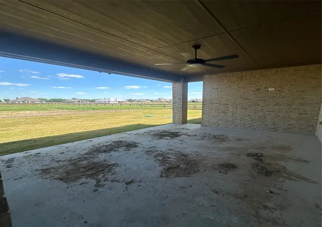 Homes for sale in Dish, TX | 9424 Bluestem Ln, Dish, TX 76247 | MLS# 21136000
