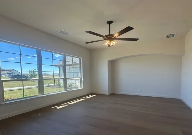 Homes for sale in Dish, TX | 9424 Bluestem Ln, Dish, TX 76247 | MLS# 21136000