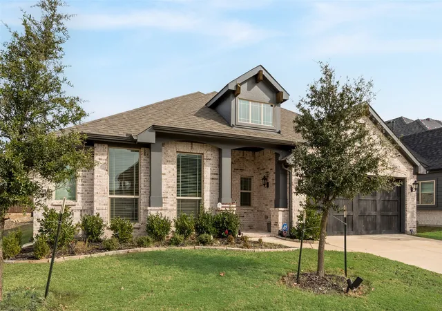 Photo 3 of Single family home for sale at 2010 Dundalk Ln, Forney, TX 75126 | MLS# 21137376 | Listing updated on 2026-07-19