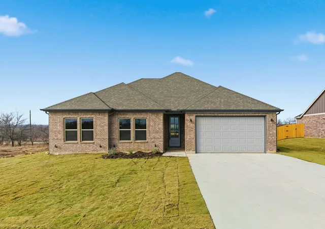 Homes for sale in Bridgeport, TX | 502 Cumberland Trl, Bridgeport, TX 76458 | MLS# 21130065