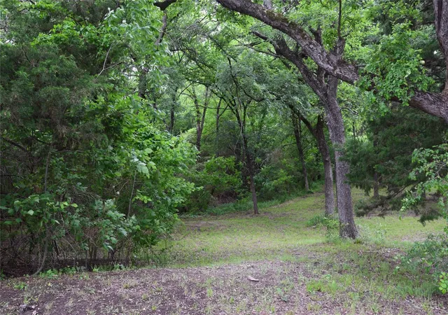Photo 3 of Land for sale at 125 N Lost Valley Dr, Allen, TX 75002 | MLS# 21137808 | Listing updated on 2026-09-22