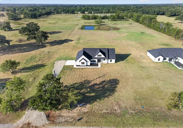 Photo 1 of Single family home for sale at 697 Vz Cr 3717, Edgewood, TX 75117 | MLS# 21137922 | Listing updated on 2026-09-19
