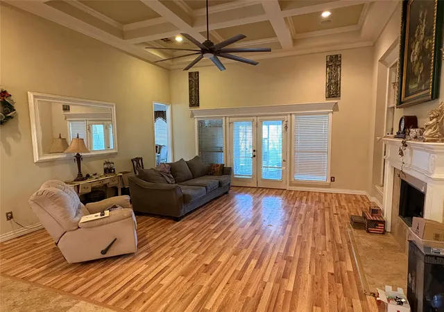 Photo 2 of Single family home for sale at 709 Timberview Ct N, Fort Worth, TX 76112 | MLS# 21135590 | Listing updated on 2026-07-13