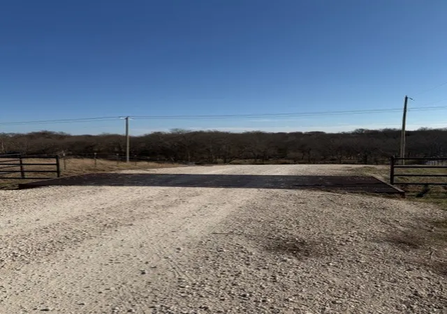 Homes for sale in Grandview, TX | 454 Private Road, Grandview, TX 76050 | MLS# 21136731